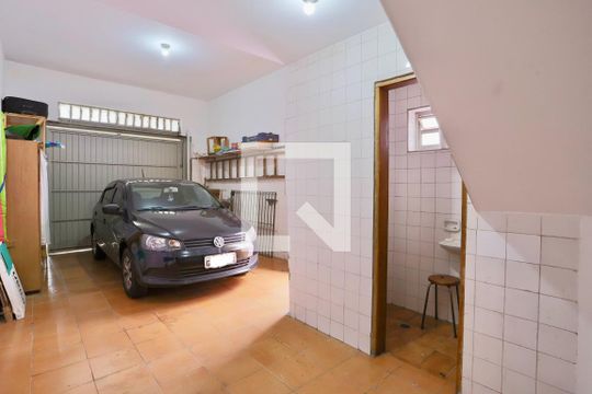 Garagem de casa à venda com 4 quartos, 400m² em Mooca, São Paulo