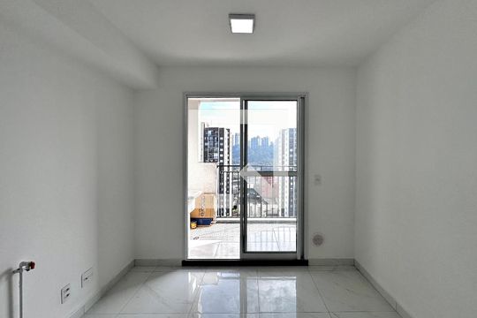 Apartamento à venda com 2 quartos, 36m² em Jardim Caravelas, São Paulo