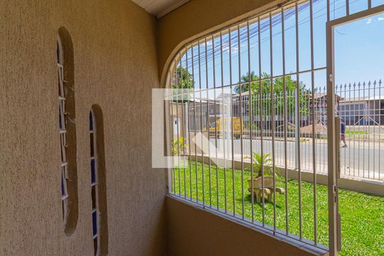 Varanda de casa à venda com 2 quartos, 300m² em Rio Branco, Canoas