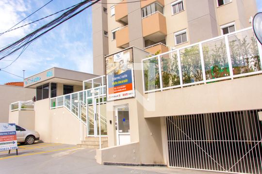 Fachada de apartamento à venda com 2 quartos, 56m² em Vila Tibiriçá, Santo André