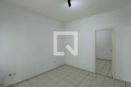 Casa para alugar com 2 quartos, 47m² em Água Santa, Rio de Janeiro