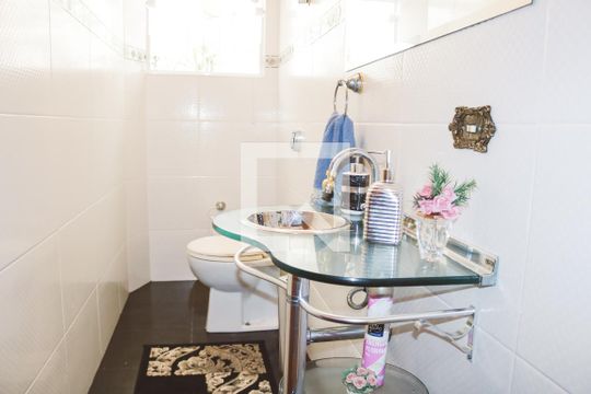 Lavabo de casa à venda com 4 quartos, 450m² em Lauzane Paulista, São Paulo