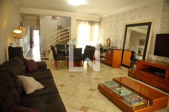 Sala de casa à venda com 4 quartos, 195m² em Nova Petrópolis, São Bernardo do Campo