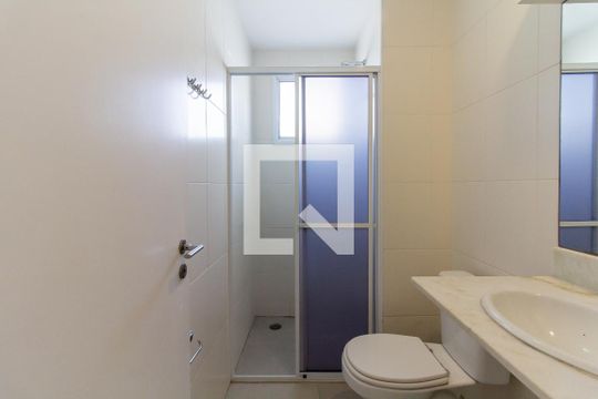 Cozinha de apartamento para alugar com 2 quartos, 57m² em Barra Funda, São Paulo