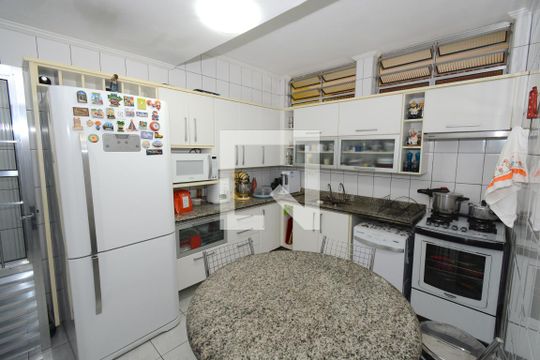 Cozinha de casa à venda com 3 quartos, 115m² em Jardim Santa Cruz (campo Grande), São Paulo