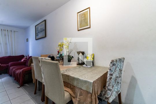 Sala da Casa 2 de casa à venda com 5 quartos, 144m² em Sítio Caraguata, São Paulo