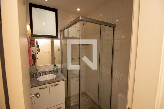 Banheiro quarto 1 de apartamento à venda com 2 quartos, 102m² em Recreio dos Bandeirantes, Rio de Janeiro