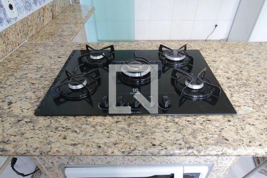Cozinha de casa à venda com 3 quartos, 200m² em Guarani, Belo Horizonte