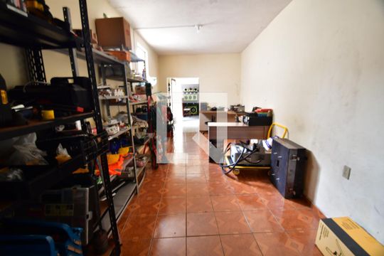 Casa 2 - Sala de casa à venda com 5 quartos, 250m² em Ponte Preta, Campinas
