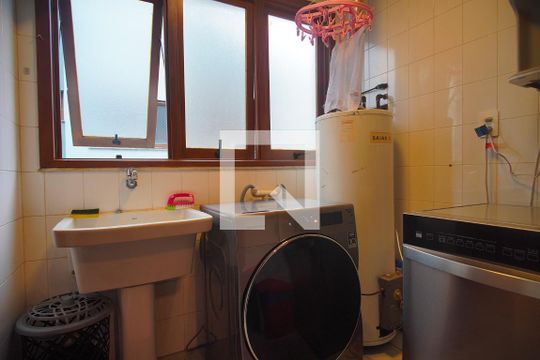 Área de Serviço de apartamento para alugar com 3 quartos, 245m² em Vila Rosa, Novo Hamburgo