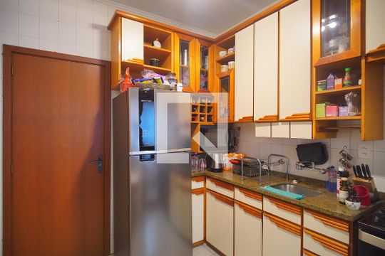 Cozinha de apartamento para alugar com 3 quartos, 245m² em Vila Rosa, Novo Hamburgo