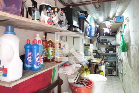 Área de Serviço de casa à venda com 4 quartos, 228m² em Santa Mônica, Belo Horizonte