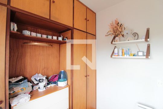 Quarto 2 de casa à venda com 4 quartos, 228m² em Santa Mônica, Belo Horizonte