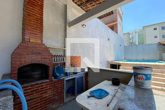 Área Externa de casa à venda com 2 quartos, 533m² em Água Santa, Rio de Janeiro