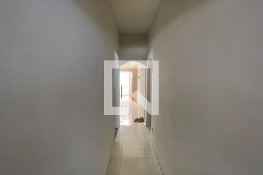 Corredor de casa à venda com 2 quartos, 533m² em Água Santa, Rio de Janeiro