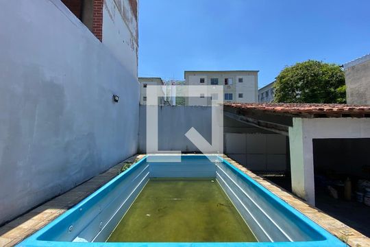 Área Externa de casa à venda com 2 quartos, 533m² em Água Santa, Rio de Janeiro