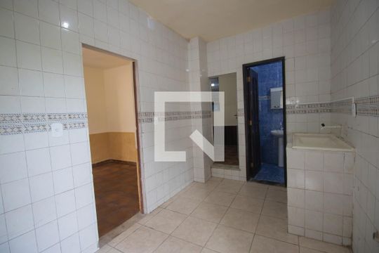 Cozinha de casa para alugar com 4 quartos, 800m² em Centro, São Gonçalo