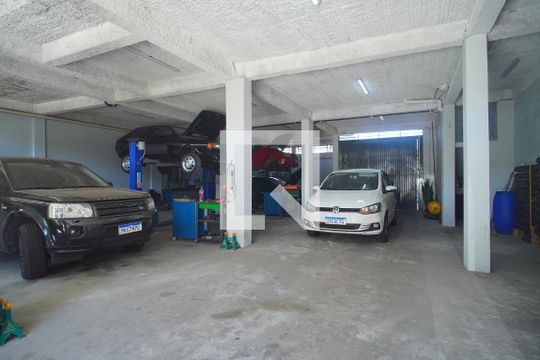 garagem de casa à venda com 3 quartos, 218m² em Liberdade, Novo Hamburgo