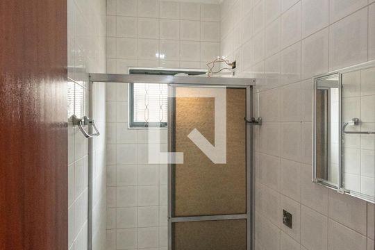 Casa 2 - Banheiro de casa à venda com 3 quartos, 134m² em Vila Padre Manoel de Nobrega, Campinas