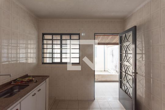 Cozinha de casa à venda com 3 quartos, 134m² em Vila Padre Manoel de Nobrega, Campinas