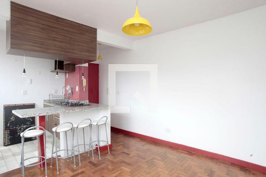 Sala de apartamento à venda com 1 quarto, 40m² em Azenha, Porto Alegre