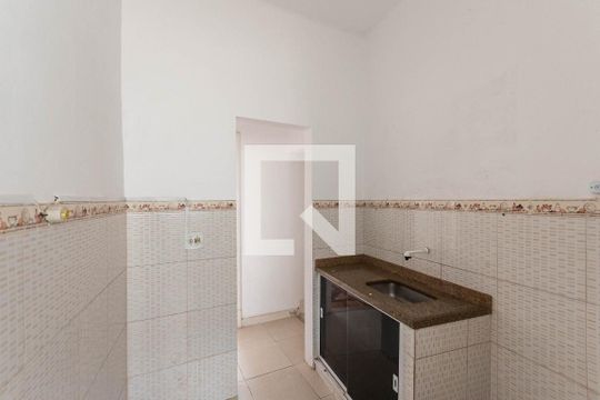 Cozinha de apartamento para alugar com 2 quartos, 60m² em Estácio, Rio de Janeiro