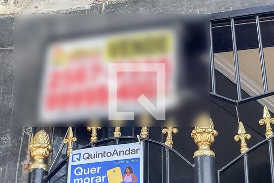 Plaquinha de apartamento para alugar com 2 quartos, 60m² em Estácio, Rio de Janeiro