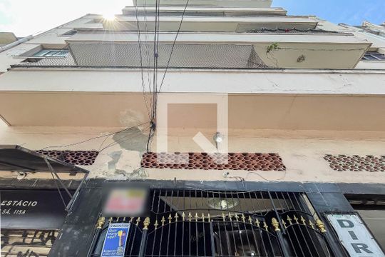 Fachada de apartamento para alugar com 2 quartos, 60m² em Estácio, Rio de Janeiro