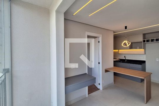 Varanda de apartamento à venda com 2 quartos, 38m² em Lapa, São Paulo