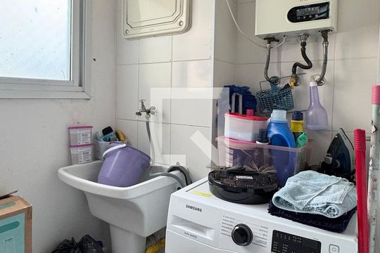 Área de Serviço de apartamento à venda com 2 quartos, 63m² em Jardim Tupanci, Barueri