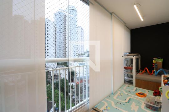 Varanda de apartamento para alugar com 1 quarto, 43m² em Alto da Lapa, São Paulo