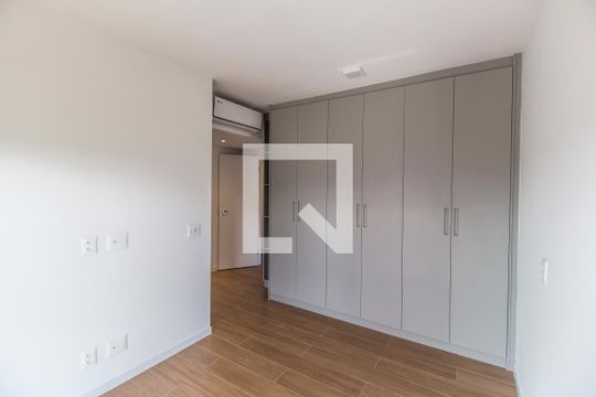 Suíte 3 de apartamento para alugar com 3 quartos, 124m² em Alphaville Industrial, Barueri