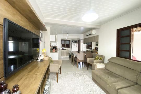 Casa à venda com 2 quartos, 98m² em Rio dos Sinos, São Leopoldo
