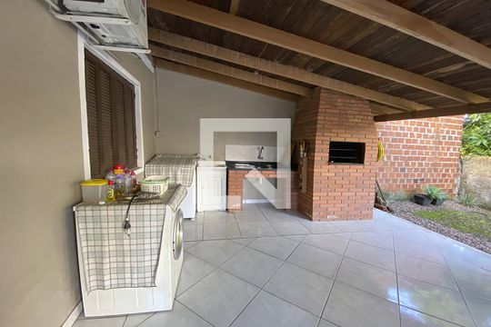 Área de Serviço e Churrasqueira de casa à venda com 2 quartos, 98m² em Rio dos Sinos, São Leopoldo