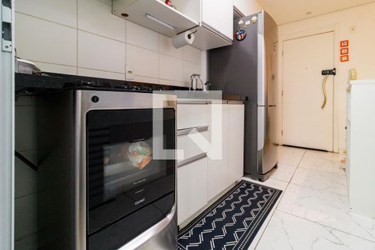 cozinha  de apartamento à venda com 2 quartos, 49m² em Parque Edu Chaves, São Paulo