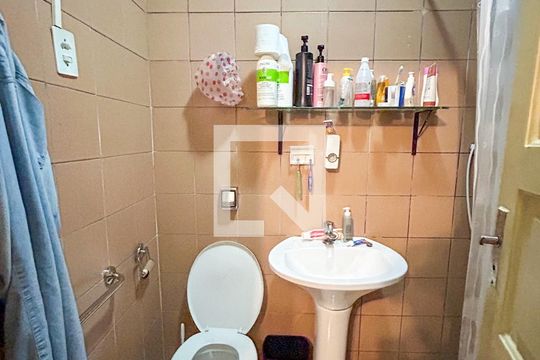 Banheiro de casa para alugar com 1 quarto, 300m² em Vila Constancia, São Paulo