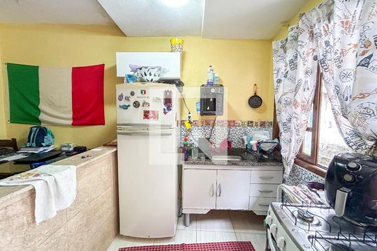 Cozinha de casa para alugar com 1 quarto, 300m² em Vila Constancia, São Paulo