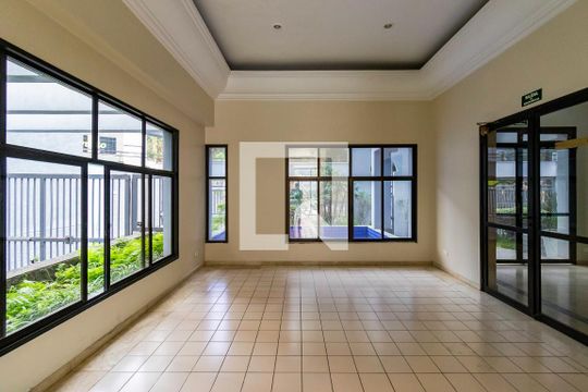 Área comum  de kitnet/studio para alugar com 1 quarto, 34m² em Vila Suzana, São Paulo