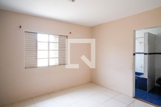 Suíte de casa para alugar com 4 quartos, 512m² em Barcelona, São Caetano do Sul