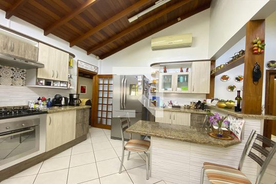 Cozinha de casa à venda com 3 quartos, 105m² em Rio dos Sinos, São Leopoldo