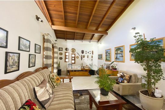 Casa à venda com 3 quartos, 105m² em Rio dos Sinos, São Leopoldo