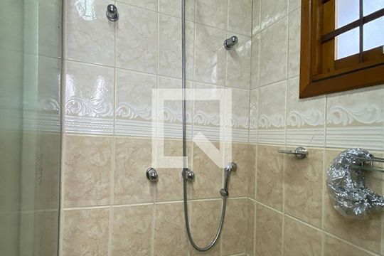Banheiro 2 de casa à venda com 3 quartos, 105m² em Rio dos Sinos, São Leopoldo