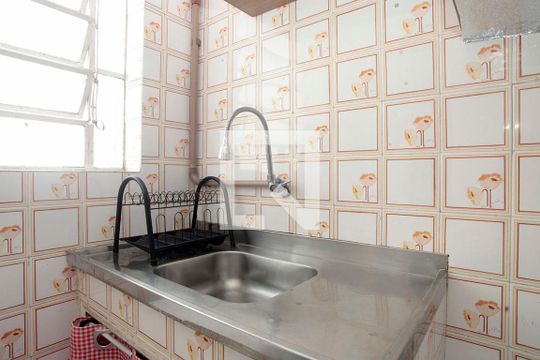 Cozinha + Área de Serviço de apartamento à venda com 1 quarto, 47m² em Santana, Porto Alegre