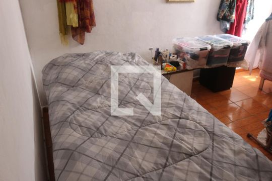 Quarto 4 de casa à venda com 4 quartos, 232m² em Olímpico, São Caetano do Sul