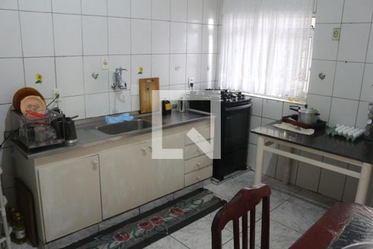 Cozinha de casa à venda com 4 quartos, 232m² em Olímpico, São Caetano do Sul