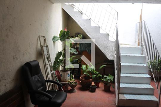 Quintal de casa à venda com 4 quartos, 232m² em Olímpico, São Caetano do Sul