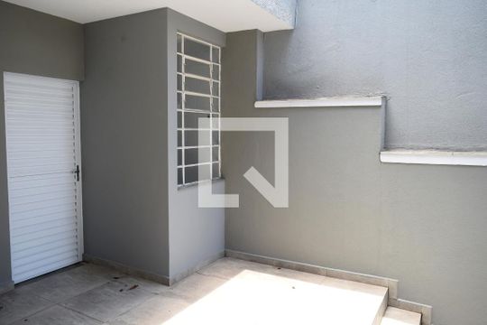 Quintal de casa à venda com 3 quartos, 149m² em Sumaré, São Paulo