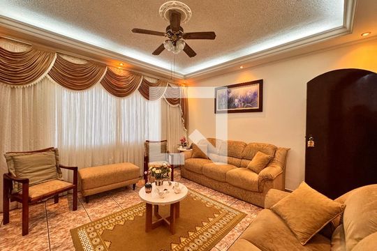 Sala de casa à venda com 4 quartos, 212m² em Parque Oratório, Santo André