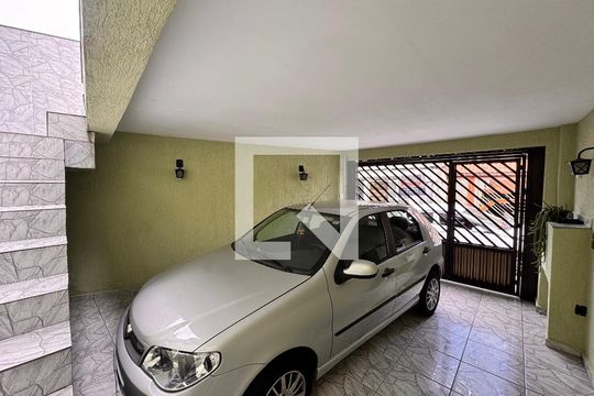 Garagem de casa à venda com 4 quartos, 212m² em Parque Oratório, Santo André