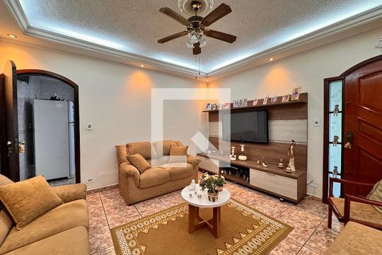 Sala de casa à venda com 4 quartos, 212m² em Parque Oratório, Santo André
